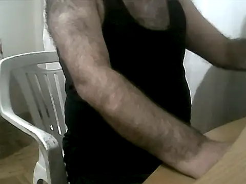 Snapshot of gerek27 chatting on November 13, 11:25 pm gerek27 online show from November 13, 11:25 pm