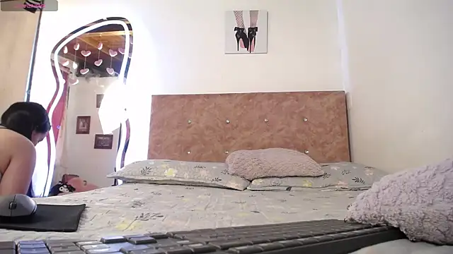 solpeich online show from November 4, 5:01 pm