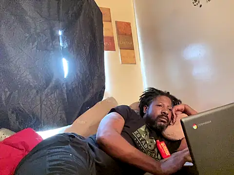 Snapshot of viceutk1 chatting on September 28, 3:50 pm viceutk1 online show from September 28, 3:50 pm