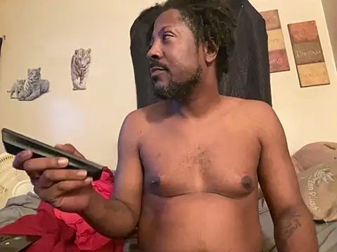 Snapshot of viceutk1 chatting on October 7, 5:37 am viceutk1 online show from October 7, 5:37 am