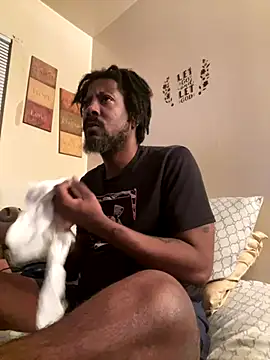 Snapshot of viceutk1 chatting on December 14, 11:48 am viceutk1 online show from December 14, 11:48 am