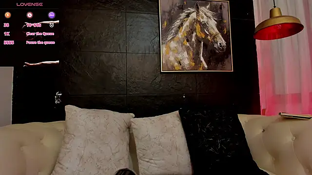 Maximo Wolff online show from November 12, 7:46 pm