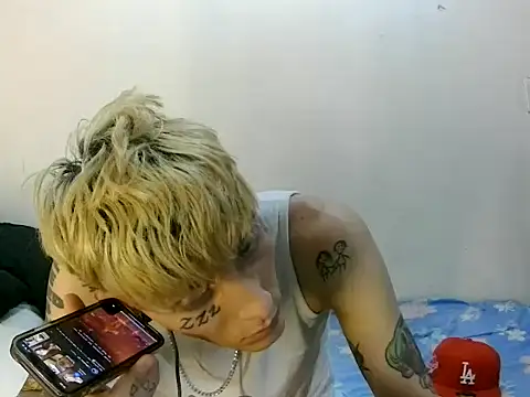 KinkyLatinCock online show from September 21, 5:36 pm