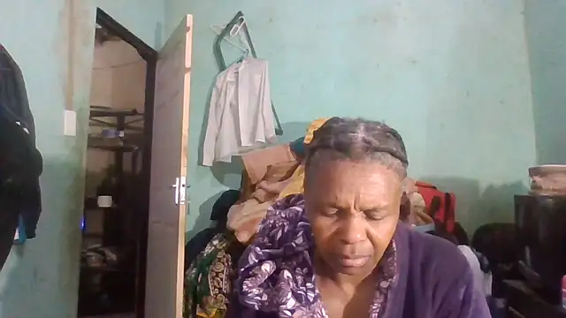 Nicky52 online show from October 15, 3:39 am