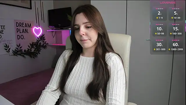 LiaWoow online show from October 18, 6:48 am