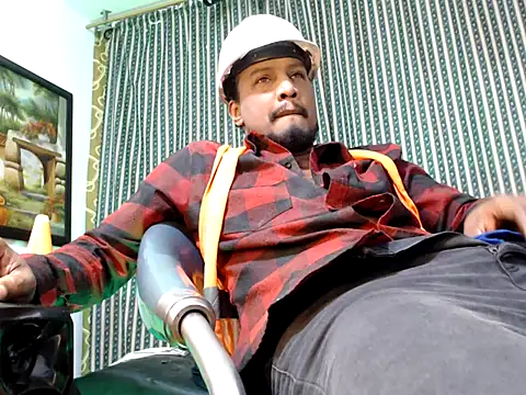 Snapshot of ElCaballeroNegro24 chatting on October 2, 1:01 am ElCaballeroNegro24 online show from October 2, 1:01 am