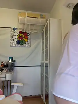 jiajia L online show from December 4, 6:44 am