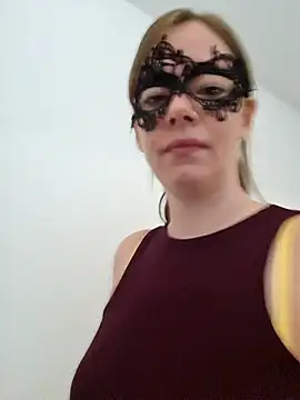 Squirtingcouple9094 online show from October 30, 7:43 am