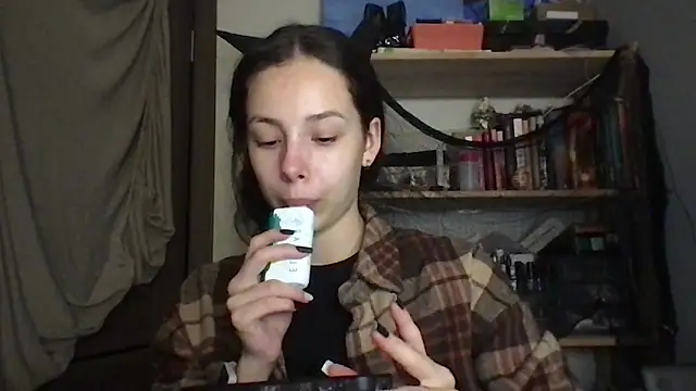 Yuna5343 online show from November 4, 9:47 pm