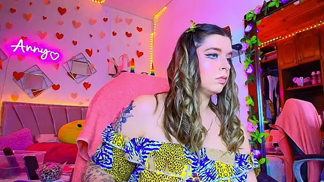 Snapshot of Anny_Hurtado chatting on September 23, 7:55 am Anny Hurtado online show from September 23, 7:55 am