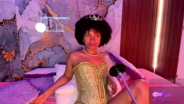 Lolalewis777 online show from November 1, 4:53 pm