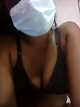 Snapshot of MickMicky chatting on October 22, 4:46 am MickMicky online show from October 22, 4:46 am