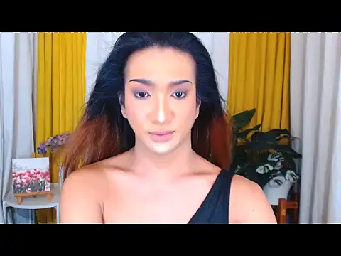 Snapshot of EmmaKantutera chatting on November 30, 10:41 am EmmaKantutera online show from November 30, 10:41 am