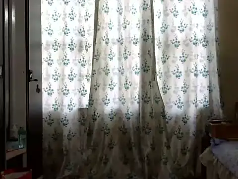 Snapshot of rekha_1508 chatting on September 30, 4:50 am rekha 1508 online show from September 30, 4:50 am