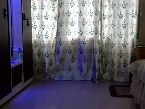 Snapshot of rekha_1508 chatting on October 13, 3:50 am rekha 1508 online show from October 13, 3:50 am