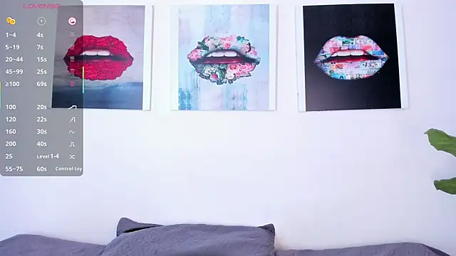 Snapshot of Monika-Ruiz chatting on October 17, 2:19 pm Monika-Ruiz online show from October 17, 2:19 pm