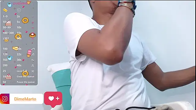 mike black 22 online show from November 7, 2:33 am