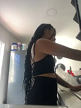 Snapshot of Samara_Hadi_ chatting on October 28, 5:48 pm Samara Hadi online show from October 28, 5:48 pm