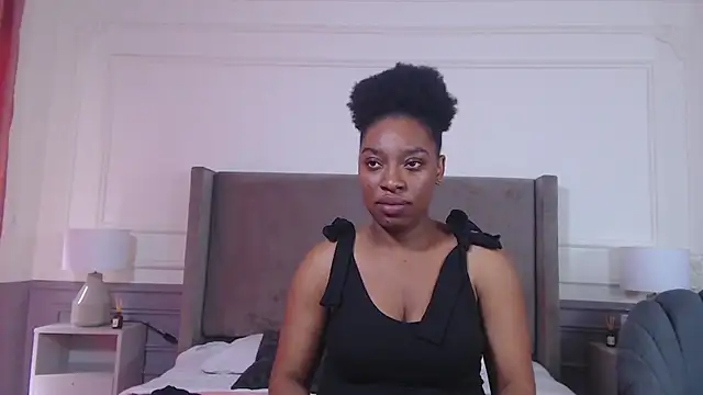 NatashaSilver online show from November 19, 1:44 pm