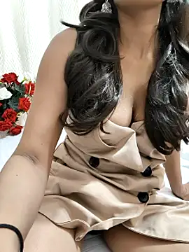 Shalu G online show from October 12, 8:30 pm