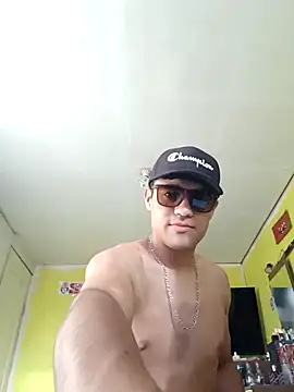 Snapshot of juanfritaa21 chatting on December 14, 10:47 pm juanfritaa21 online show from December 14, 10:47 pm