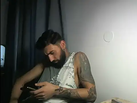 Alexgrc13 online show from October 8, 9:40 am