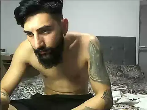 Alexgrc13 online show from December 1, 5:40 pm