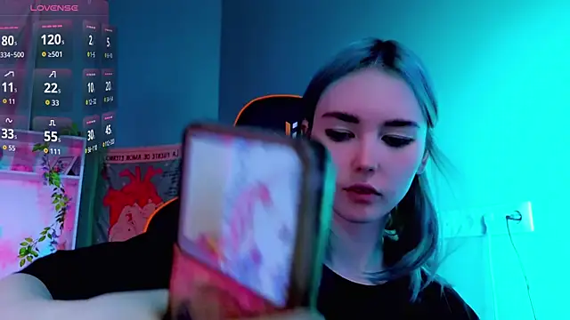 Kiara Dream online show from September 18, 8:55 pm