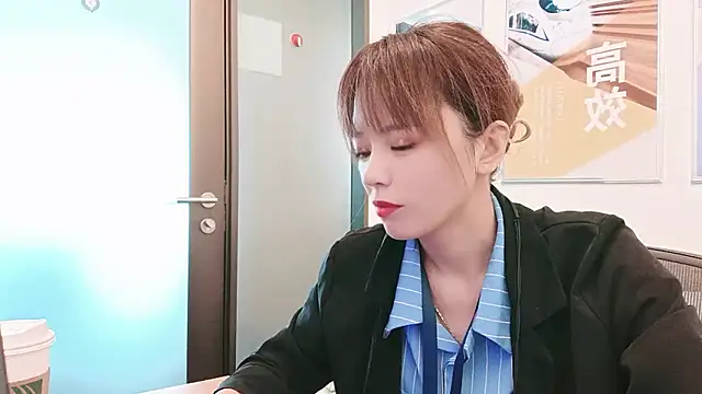 Snapshot of KKMM168 chatting on September 19, 4:47 am KKMM168 online show from September 19, 4:47 am