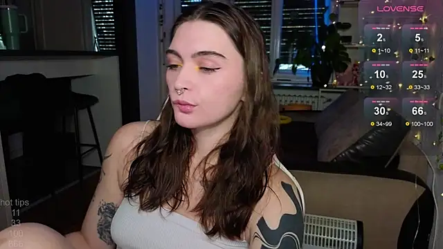 Snapshot of dorfmatratze__ chatting on November 13, 6:23 am dorfmatratze online show from November 13, 6:23 am