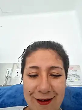 CAROLINE  07 online show from October 9, 7:01 pm