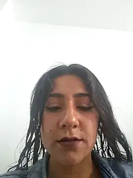 CAROLINE  07 online show from November 18, 12:20 pm