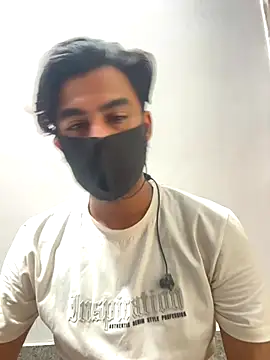 Snapshot of hottestboy03 chatting on September 12, 5:29 am hottestboy03 online show from September 12, 5:29 am