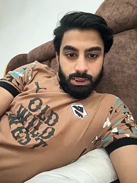 Snapshot of hottestboy03 chatting on October 12, 10:03 am hottestboy03 online show from October 12, 10:03 am