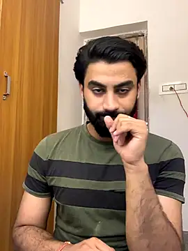 Snapshot of hottestboy03 chatting on November 1, 9:28 pm hottestboy03 online show from November 1, 9:28 pm