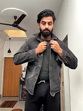 Snapshot of hottestboy03 chatting on November 8, 4:56 am hottestboy03 online show from November 8, 4:56 am