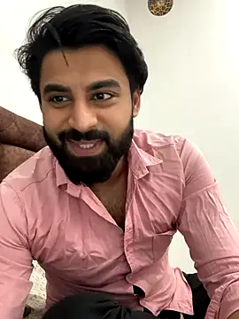 Snapshot of hottestboy03 chatting on November 14, 5:06 am hottestboy03 online show from November 14, 5:06 am