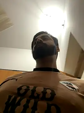 Snapshot of hottestboy03 chatting on November 30, 7:45 am hottestboy03 online show from November 30, 7:45 am