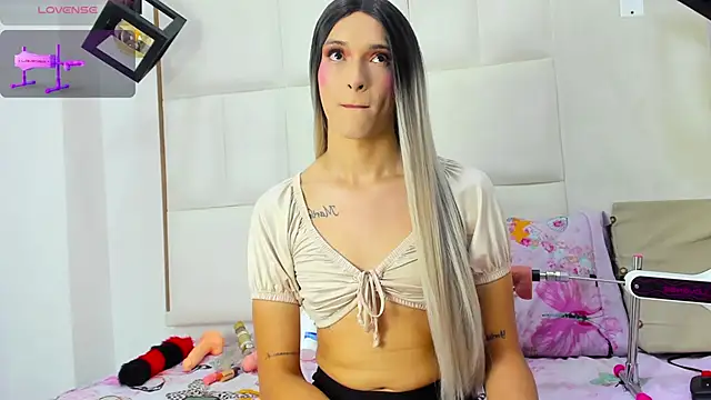 Macarena 05 online show from September 27, 3:22 am