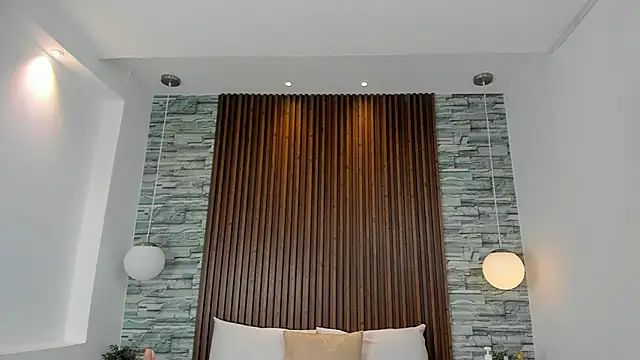 Snapshot of Miagomezx chatting on September 22, 8:11 pm Miagomezx online show from September 22, 8:11 pm