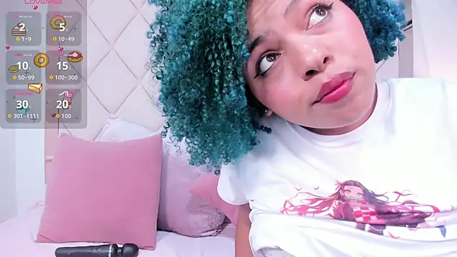 momo ayasse online show from September 25, 9:40 pm