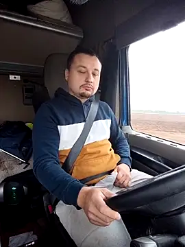 Amberdual online show from October 28, 6:28 am