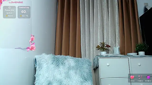  Jenniyah  online show from October 1, 1:11 am