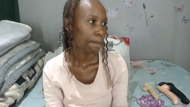 Snapshot of blueyXxX chatting on September 26, 1:15 pm blueyXxX online show from September 26, 1:15 pm