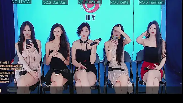 Snapshot of SK10010 chatting on November 13, 6:29 pm SK10010 online show from November 13, 6:29 pm