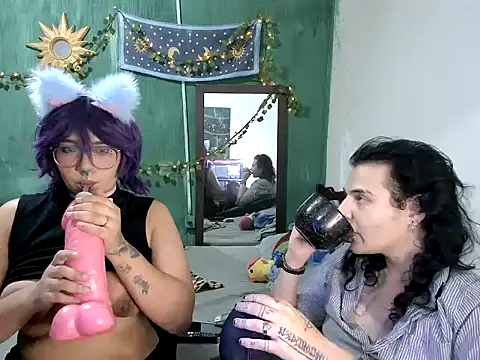 Angel Duck online show from September 14, 11:15 pm