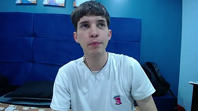 Jheampiiero online show from October 21, 12:39 pm