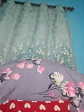 hornypriya696 online show from September 24, 5:16 pm