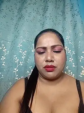 hornypriya696 online show from October 17, 6:32 pm