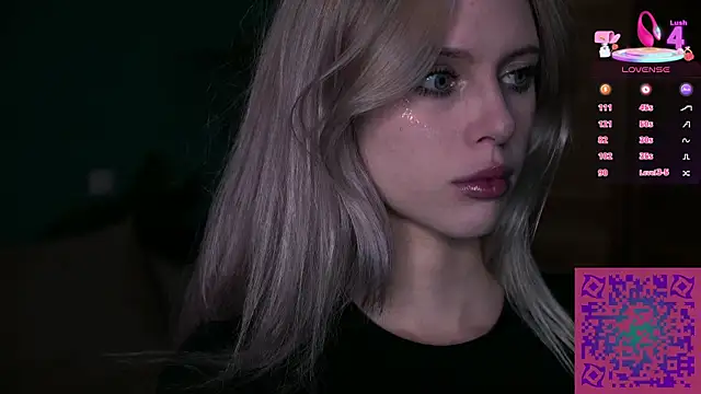 Nelly Carroll online show from October 19, 1:39 am